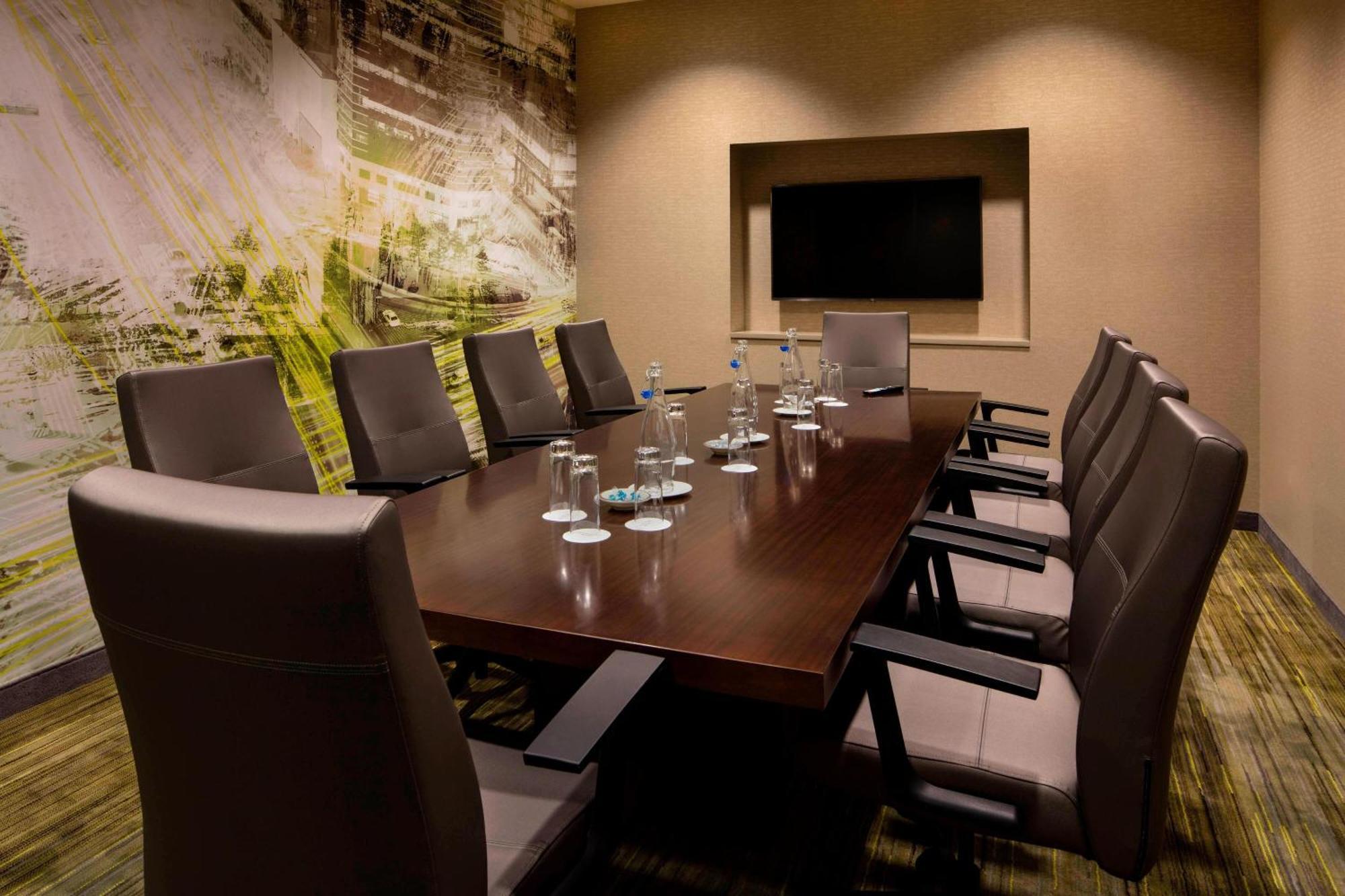 Courtyard By Marriott Πρινς Τζορτζ Εξωτερικό φωτογραφία