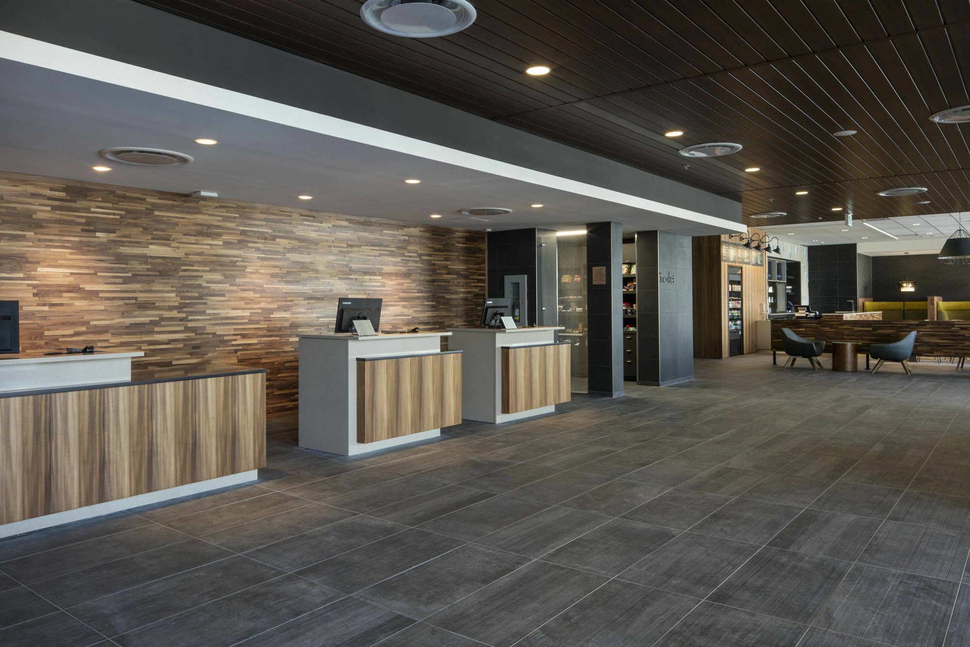 Courtyard By Marriott Πρινς Τζορτζ Εξωτερικό φωτογραφία